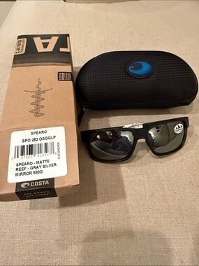 Costa Spearo Sunglasses - Matte Black with Gray Silver Mirrors